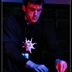 Dj Poune / Exotek Crew