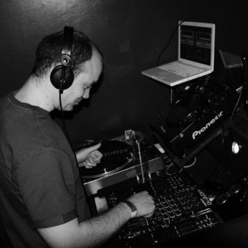 Stream Martin Ash music Listen to songs, albums, playlists for free