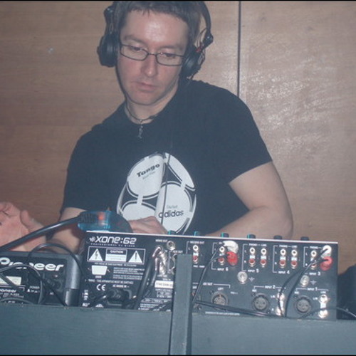 Mike McDonald. Ibiza Global Radio Mix. April 2022