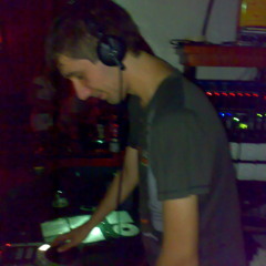 DJ ALEXA