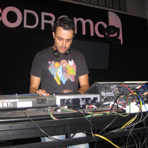 Moloko vs Kanio - Put that in your pipe forever and smoke it more (White Andrews 2008 Bootleg mix)