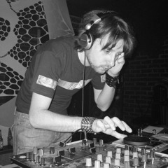 DJ Pitch (World People Prod.)