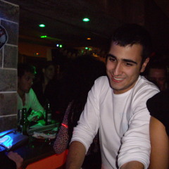 dj nik