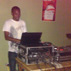 dj-dennis