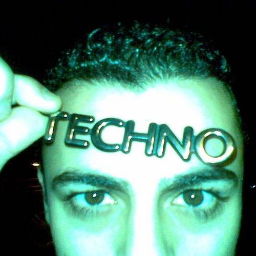 Frank Garcia - Now is the time 2011 (GilberTech Remix) Concurso WaveCollective