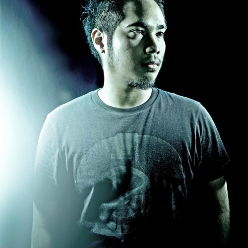 Adhe Bachtiar & Midnight Quickie - Overdriven (Original Mix)