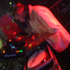 DJ CHRISSI BOY