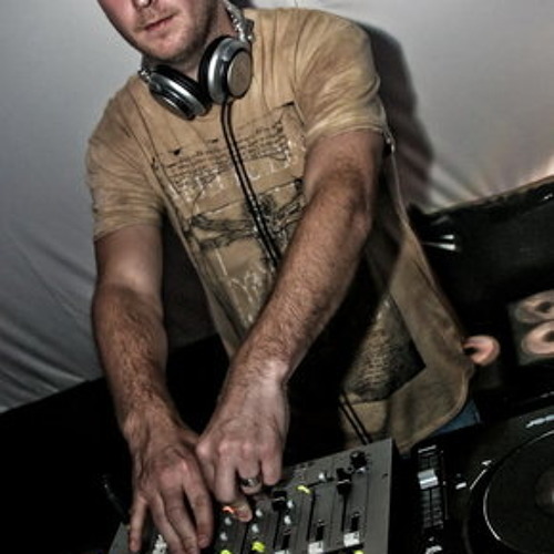 Hoxton Whores Vs Gavin Lampitt - Fusion