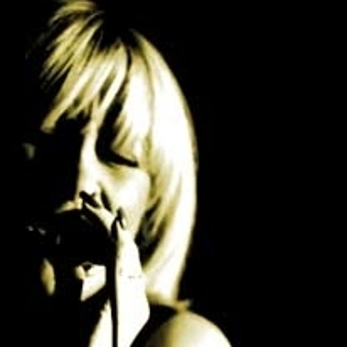 Different Drum Stone Poneys cover Sarah Collins