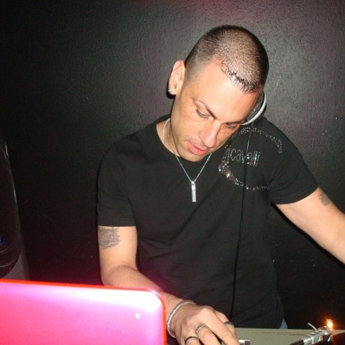 DJ Alex Tech’s avatar