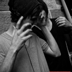 Baby I Crave You (Kid Crookes Summer Mash) - Flight Facilities vs. Breakbot