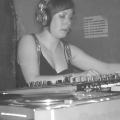 Lady Jack-a-Line @ XT3 Live Show 2010-05-25