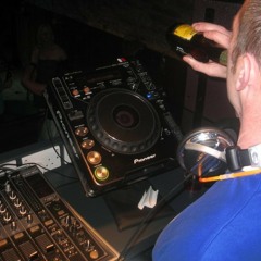 dj stephen hynes
