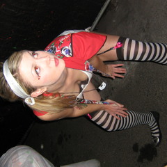 blondy.blonde.fun.city