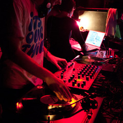 DJ Uraki Riddim
