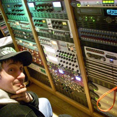 The Hidden Persuader - System Saboteur (Alavux Rmx)