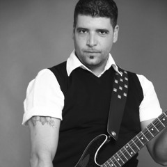 Ronnie-B