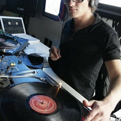 Rafael (The Wizard Machine)(Rafael Sarkisoff)