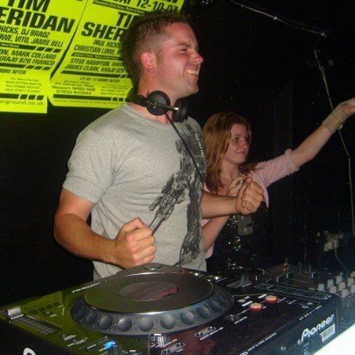 Bruno Mars vs Instigator- Just the way you are schranz (K-Sketch + Dj streamline remix)
