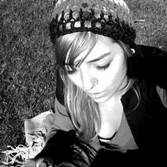 claudia :)
