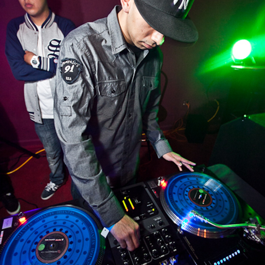 Che Sudaka / Conectando Volumen 1【7\"】 Heavy Beats Vol One | Dj Spinna