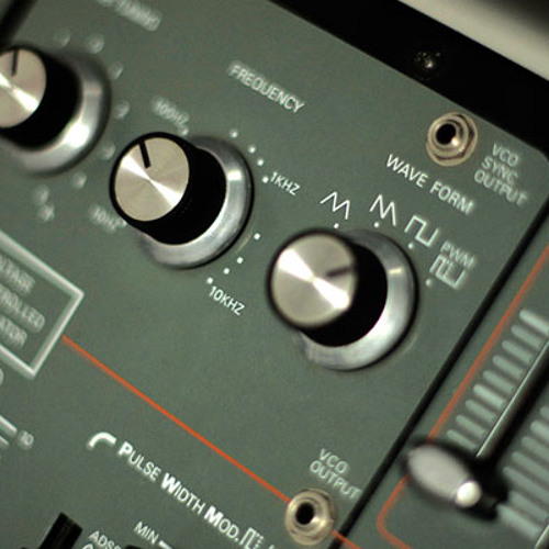 Roland SH-101 Modified