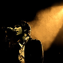 ahundredthousandwelcomes