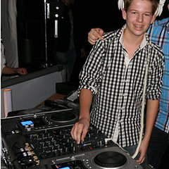 DJ Sven