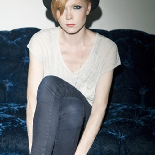 Stream Lissy Trullie music Listen to songs, albums, playlists for