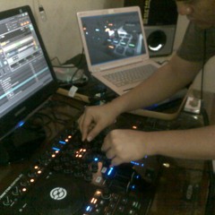 Dr K   Nii VS Shiha feat. Sarah Blacker - Am Alive (JohnEnyenkz Remix)