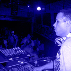 DJ SRNDR Rene Ayala