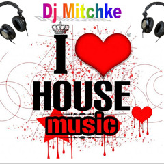 Dj Mitchke