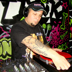 Stream DJ Saddam - Calça da Gang (ao vivo) by DJ Saddam | Listen online for  free on SoundCloud