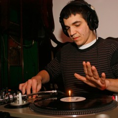 Q.G. - Razor - (Domba Deluxe remix )