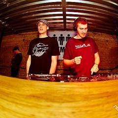 Dead Phantoms - Fucking Snail [PRSPCT]