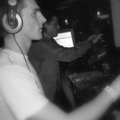 Donny & Clyde - @ Home 25-05-2011