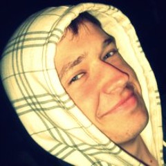 Playing with Sytrus VST: 1 shitty kick + 1 loop + 1 sytrus synth