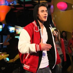 1. Tyler Medeiros ft. Danny Fernandes - Girlfriend