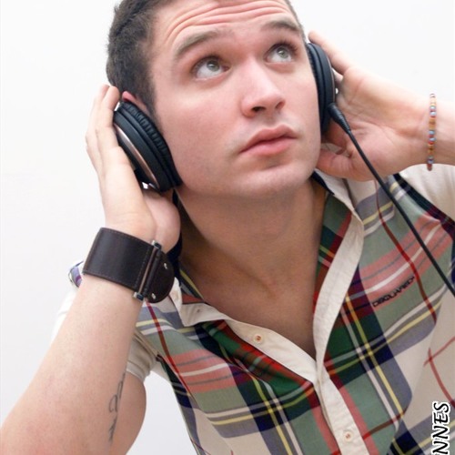 Stream Manuel Sabatini music Listen to songs, albums, playlists for