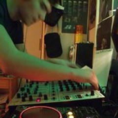 Breakage vs Roots Manuva