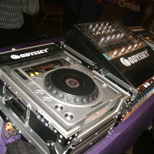 01 - DO IT MONIQUE BINGHAM..SOUNDPROOF REMIX
