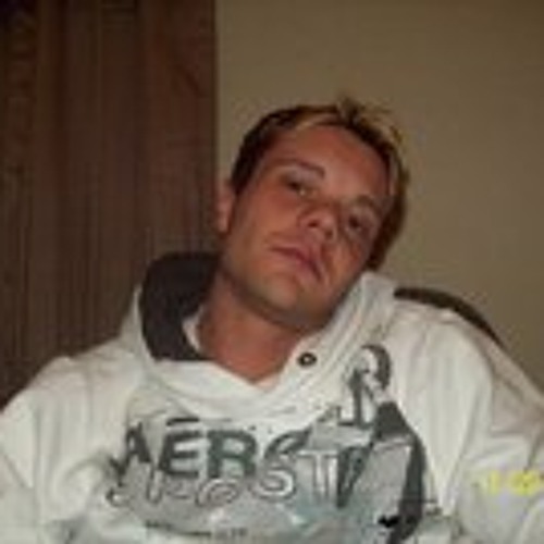 JUMP THE PONY - RIHANNA VS GENUIWINE