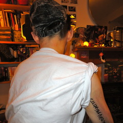 Lou b