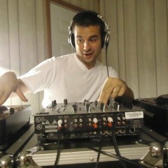 Dj Chris Townsend
