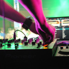 Dee Lectro
