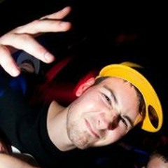 nathan-smashes-boxes