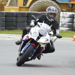 Girlie_Biker