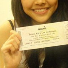 christa-florence-untoro