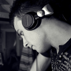 XEODj