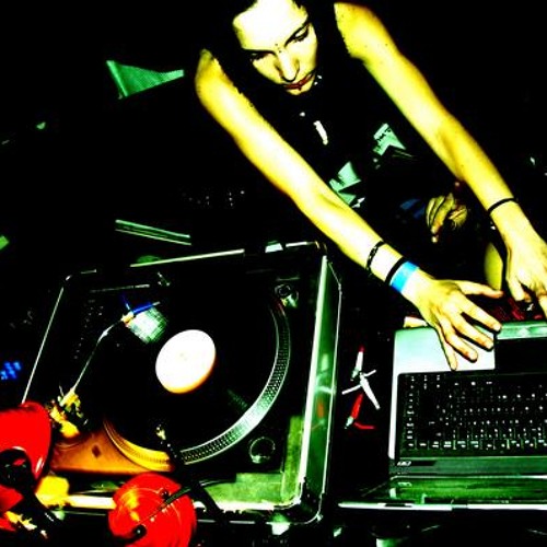 RACHDINGUE REBE E-KOMPLOT 07.05.2011 SET